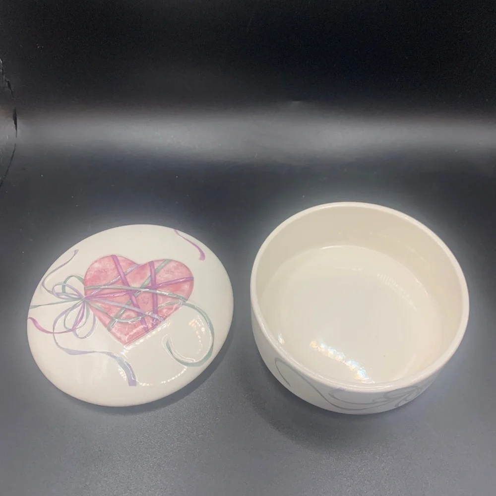 OTAGIRI Round Porcelain Trinket Box